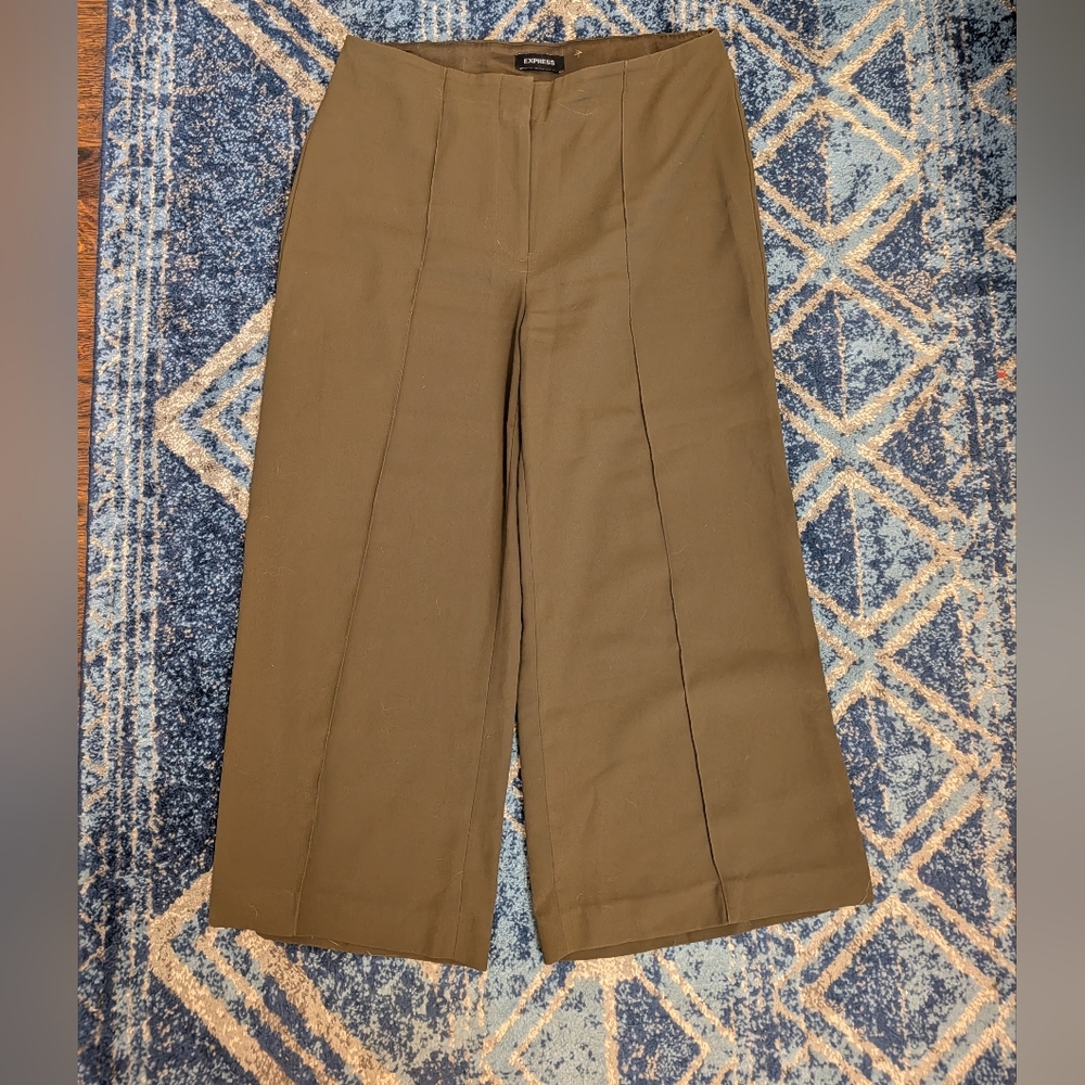 Express Women's Olive Cropped High Rise Wide Leg Dress Pants